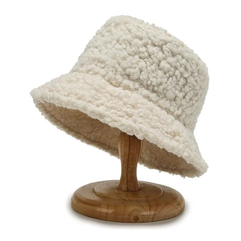 Unisex Bucket Hat – Cozy Lamb Wool Fisherman Cap for Winter & Outdoor Style