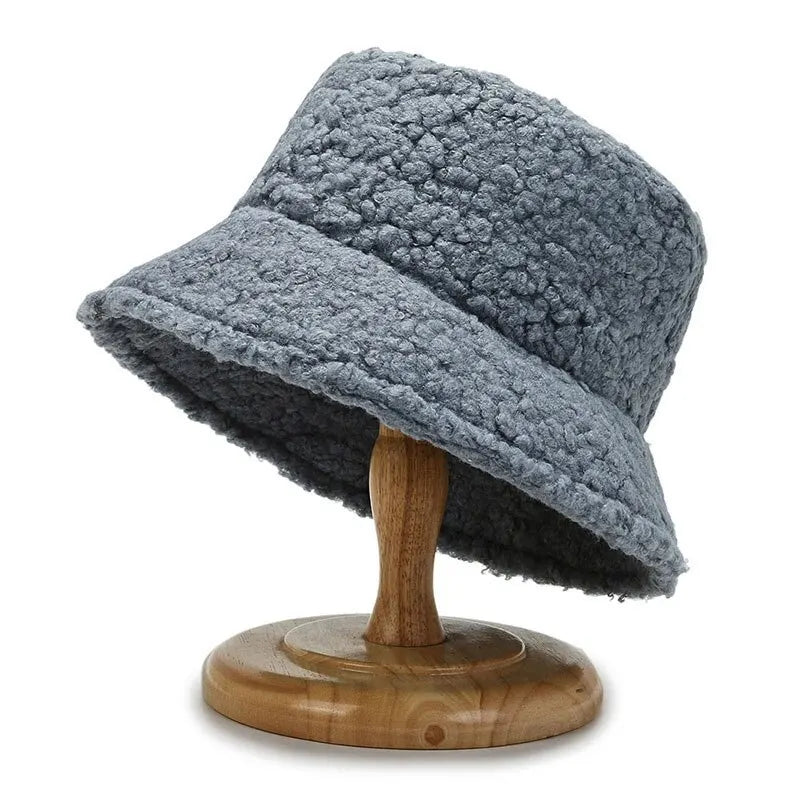 Unisex Bucket Hat – Cozy Lamb Wool Fisherman Cap for Winter & Outdoor Style