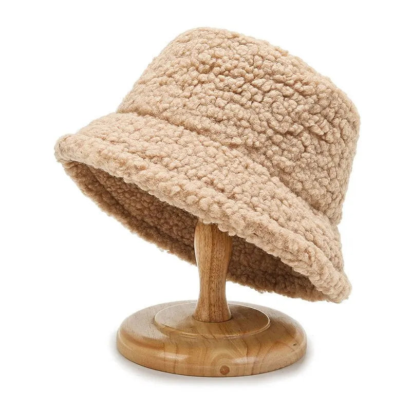 Unisex Bucket Hat – Cozy Lamb Wool Fisherman Cap for Winter & Outdoor Style